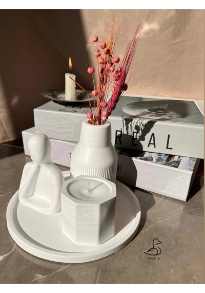 Dekoratif İnsan Figürlü Vazo Ve Mum Set 17-17 Cm
