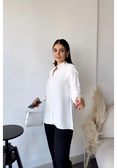 WeShaya Kadın Beyaz Klasik Yaka Uzun Kol Regular Kesim Standart Boy Gömlek Özel Kumaş Beyaz
