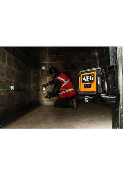 Aeg T4935472253 CLG220-B Yeşil Çizgili Lazer Hizalama