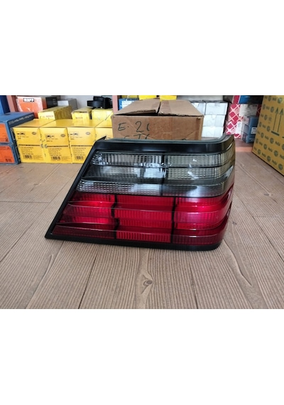 Mercedes W124 Stop Camı Ulo