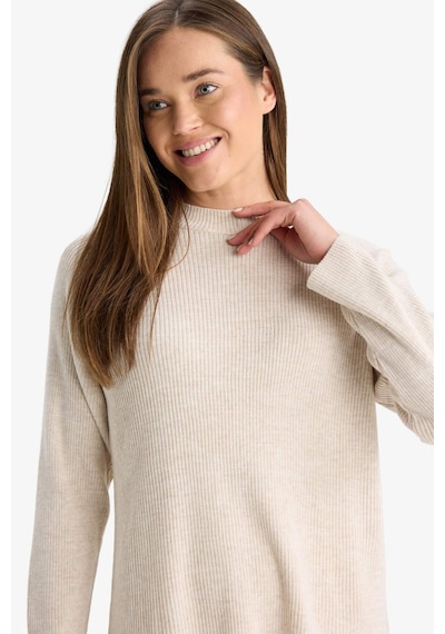 Defacto Regular Fit Bisiklet Yaka Basic Düz Triko Kazak D6911ax25wnbg360 Bej