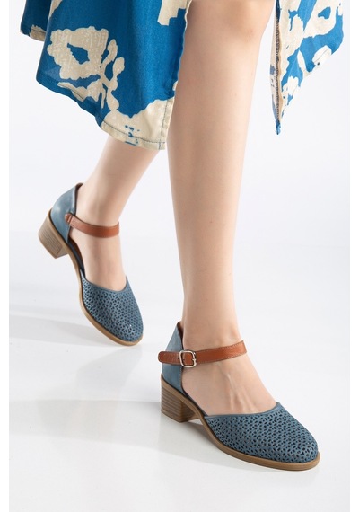 Analin Shoes Kadın Hakiki Deri Burnu Kapalı Delikli Sandalet Mavi