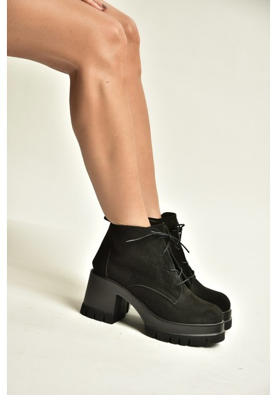 Fox Shoes Z965065902 Siyah Süet Kalın Topuklu Kadın Bot