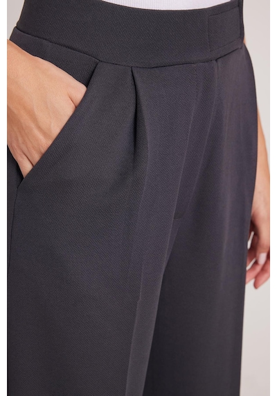 Tudors Kadın Regular Fit Klasik Kesim Cırt Kapamalı Geniş Paça Antrasit Pantolon-39578 Antrasit Tudors Kadın Regular Fit Klasik Kesim Cırt Kapamalı Geniş Paça Antrasit Pantolon-39578 Antrasit