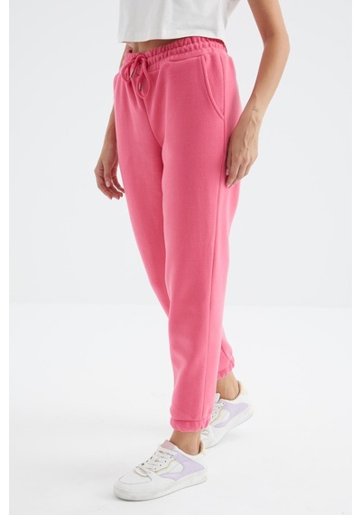 Tommy Life Şeker Pembe Yüksek Bel Basic Bağcıklı Jogger Polar Kadın Eşofman Alt - 94622 Şeker Pembe Tommy Life Şeker Pembe Yüksek Bel Basic Bağcıklı Jogger Polar Kadın Eşofman Alt - 94622 Şeker Pembe