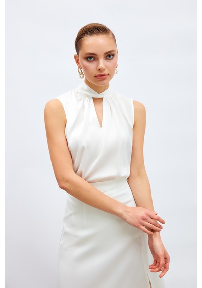 Sateen Yaka Detaylı Saten Bluz - Ekru-133184