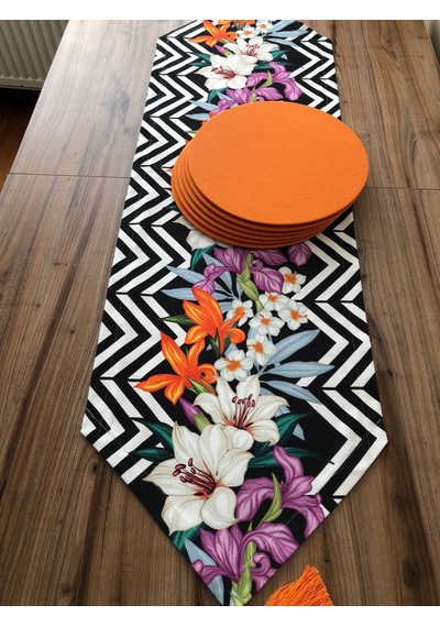 Zigzag Desen Üzerine Lilyum Çiçek Desenli Runner & Turuncu Supla Çok Renkli