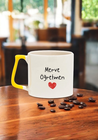 Öğretmenler Günü Kişiye Özel Renkli Kulplu Öğretmen Kupası Sarı