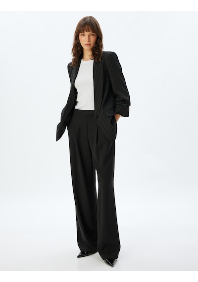 Koton Şal Yaka Blazer Ceket 3/4 Kol Kapaklı Cep Detaylı Krep Kumaş Siyah Çizgili 5wak50058uw Siyah Koton Şal Yaka Blazer Ceket 3/4 Kol Kapaklı Cep Detaylı Krep Kumaş Siyah Çizgili 5wak50058uw Siyah