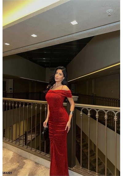 Lior Design Kadın Trend Degaje Yaka Yırtmaçlı Kemerli Abiye Elbise Kırmızı