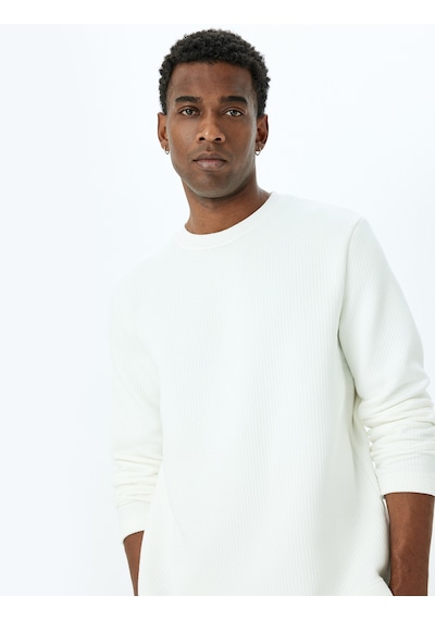 Koton Uzun Kollu Pamuk Karışımlı Dokulu Bisiklet Yaka Sweatshirt Ekru 5wam70257mk Ekru