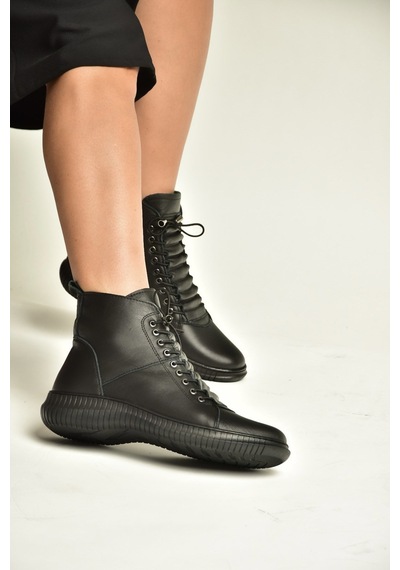 Fox Shoes Z999100903 Siyah Hakiki Deri Rahat Kalıp Kadın Bot