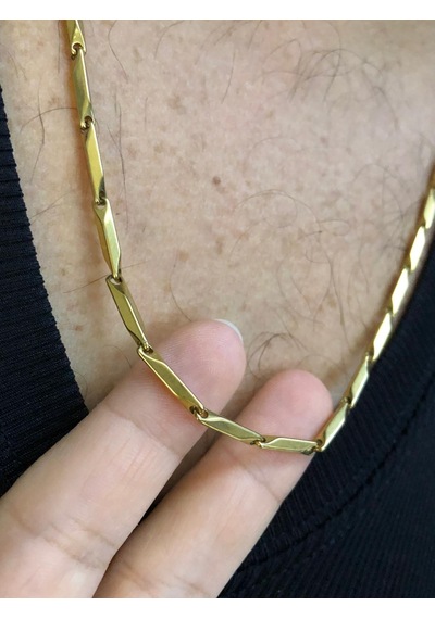 3mm Köşeli Çubuk Sarı Altın Renk Çelik İnce Kibar Işıklı Kutuda Sevgiliye Eşe Kolye Sarı
