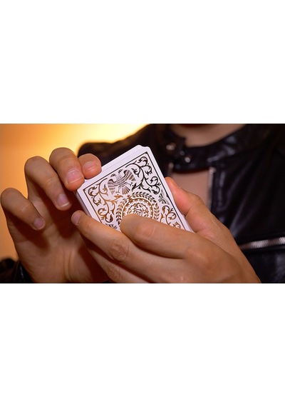 Cartamundi Shin Lim Regalia White Premium Oyun Kağıdı Limited Edition Koleksiyonluk İskambil Kartları
