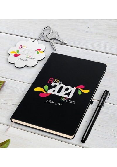 Kişiye Özel 2021 Bu Yılda Hep Gülümse Siyah Defter Kalem ve Anaht Siyah