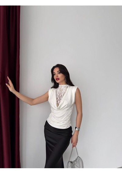 Elaxi Kadın Degaje Yaka Sıfır Kol Dantelli Sandy Bluz Beyaz
