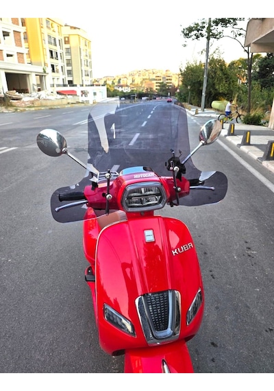 Motocam Küba Az 50 Ön Cam 2023-2026 Model 37cm Füme Renkli Elcikli Aparatsız
