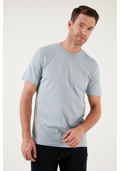 Buratti Pamuklu Regular Fit Bisiklet Yaka Basic Erkek T Shirt 59020201 Orta Mavi Buratti Pamuklu Regular Fit Bisiklet Yaka Basic Erkek T Shirt 59020201 Orta Mavi