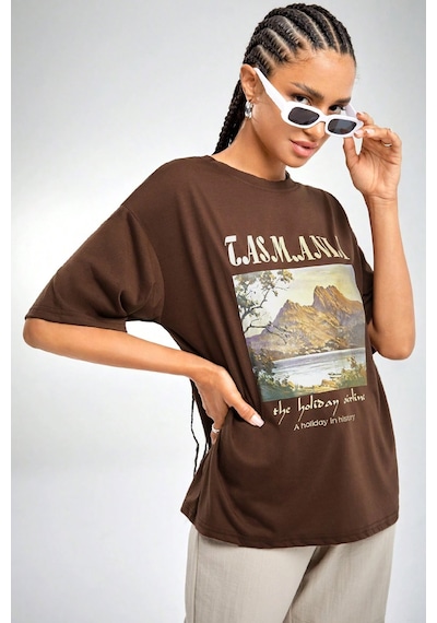 Sırt Baskılı Tasarım Tshirt Kahverengi