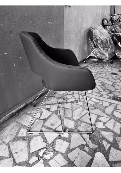 Bintaşmobilya Viva Antrasit Gri Deri Rahat Ofis Bekleme Sandalye Modeli