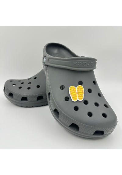Crocs Terlik Süsü Ve Aksesuarı , Çanta Süsü Jibbitz Parmak Arası Terlik 03 Görsel Logo Aksesuar Sarı-hardal-beyaz Crocs Terlik Süsü Ve Aksesuarı , Çanta Süsü Jibbitz Parmak Arası Terlik 03 Görsel Logo Aksesuar Sarı-hardal-beyaz