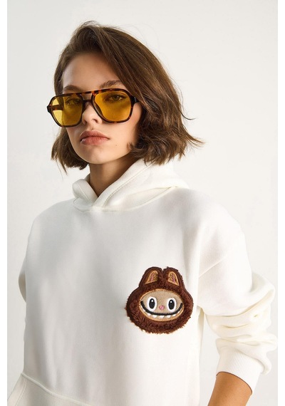 Shade Kadın Nakış İşlemeli Kapüşonlu Kanguru Cepli Sweatshirt 6045 60284098 - Ekru