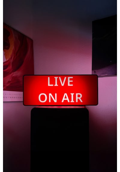 Live On Air Tasarımlı Gece Lambası Dekoratif Aydınlatma Çok Renkli