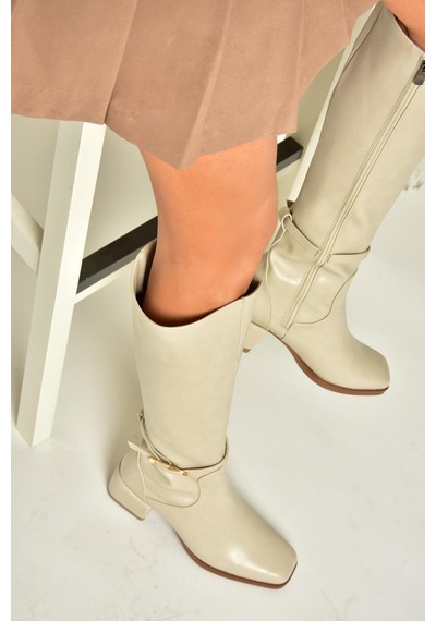 Fox Shoes T590142609 Bej Kalın Topuklu Kadın Çizme Bej