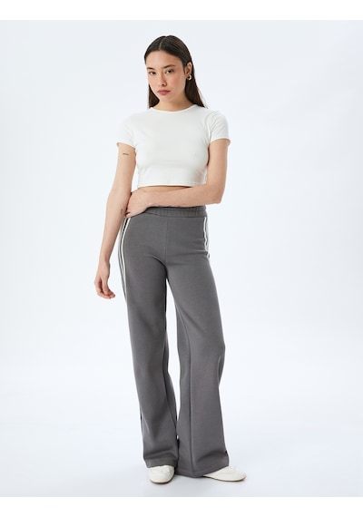 Koton Şerit Detaylı Geniş Paça Beli Lastikli Eşofman Altı Antrasit 5sal40105ık Antrasit Koton Şerit Detaylı Geniş Paça Beli Lastikli Eşofman Altı Antrasit 5sal40105ık Antrasit