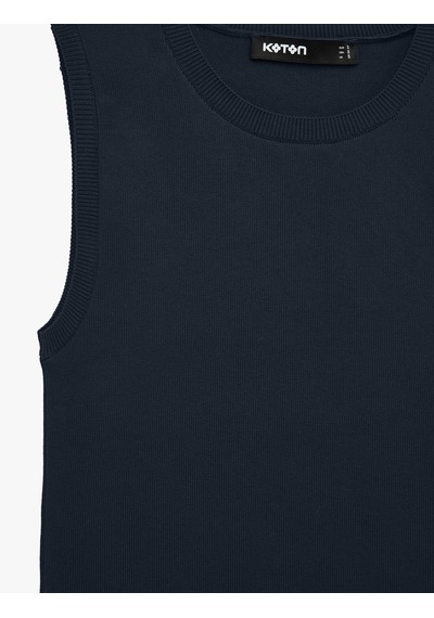 Koton Regular Fit Kolsuz Bisiklet Yaka Triko Bluz Lacivert 7wak30029ht Koton Regular Fit Kolsuz Bisiklet Yaka Triko Bluz Lacivert 7wak30029ht