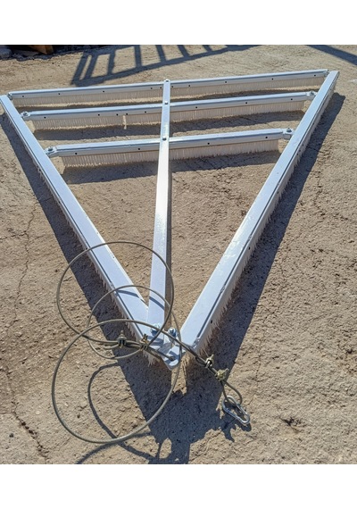 Premium Halı Kumlama Ve Granül Fırçası 200 Cm Üçgen Beyaz