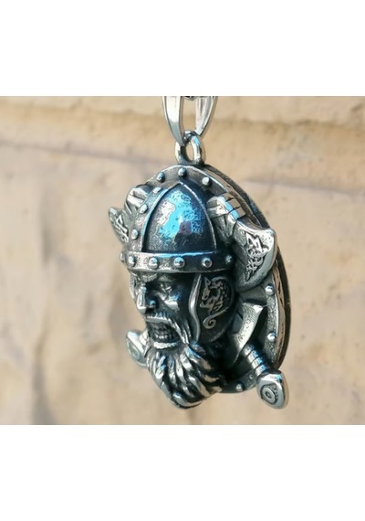 Paslanmaz Çelik Iskandinav Mitolojisi Norse Balta Figürlü Tanrı Odin Kolye / Viking Savaşçı Kolye Gümüş - Gri Paslanmaz Çelik Iskandinav Mitolojisi Norse Balta Figürlü Tanrı Odin Kolye / Viking Savaşçı Kolye Gümüş - Gri