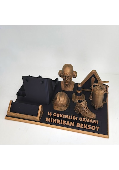 Kişiye Özel İş Güvenliği Uzmanı Masa İsimliği Ve Kartvizitlik Gold - Siyah