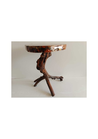 Epoksi Ve Doğal Ağacın Eşsiz Birleşmesi El Emeği Yan Sehpa Üst Tabla 47x47 Cm Yükseklik 66 Cm Üst Tabla Kalınlığı 5 Cm