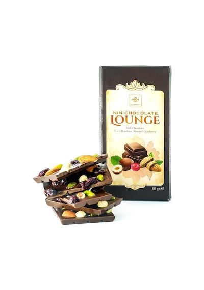 Lounge Bademli Kuruyemişli Sütlü Çikolata 110g