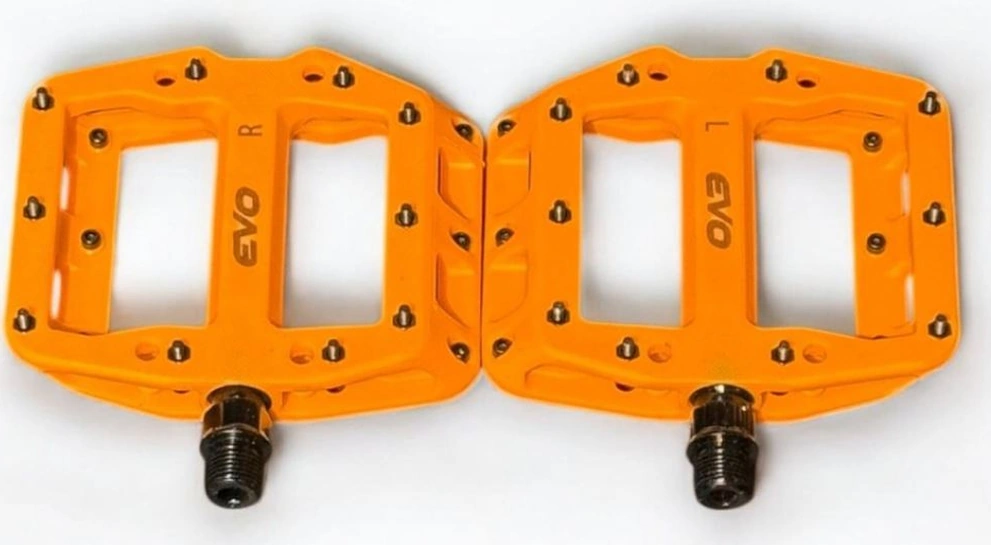 Evo Çivili Platform Pedal Rulmanlı - Turuncu