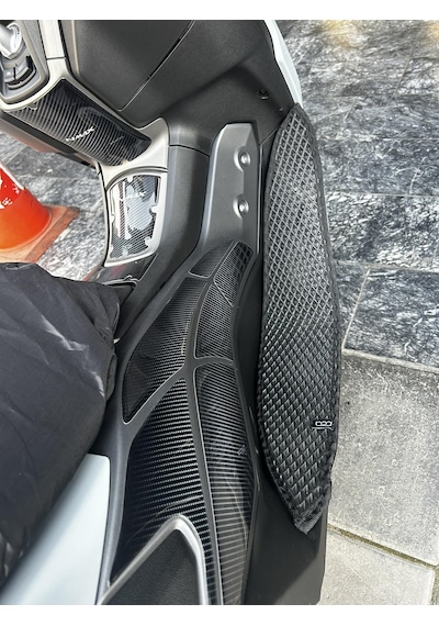 Bod Yamaha Nmax Motor 3d Havuzlu Paspas Siyah