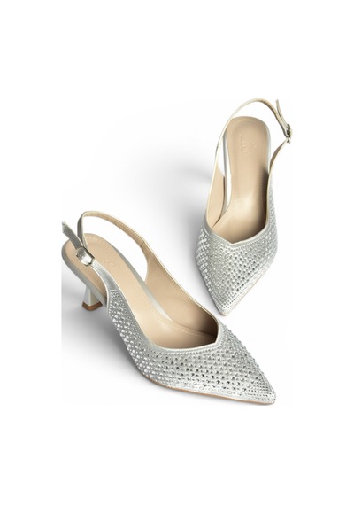 Fox Shoes Y676198104 Gümüş Kumaş Taşlı Alçak Topuklu Kadın Abiye Ayakkabı