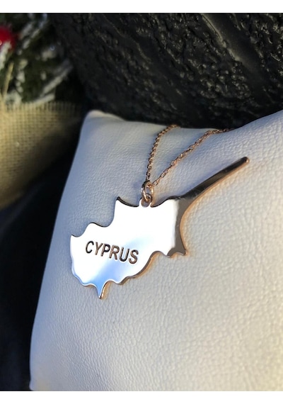 Kıbrıs Cyprus Haritası Bayrağı Rose Renk 925 Ayar Gümüş Ülke Kolye