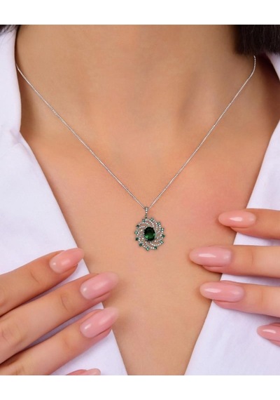 Brezza Lusso Jewelry Zümrüt Oval Taşlı Luxury Vintage Kadın Gümüş Kolye 45 CM 45 CM