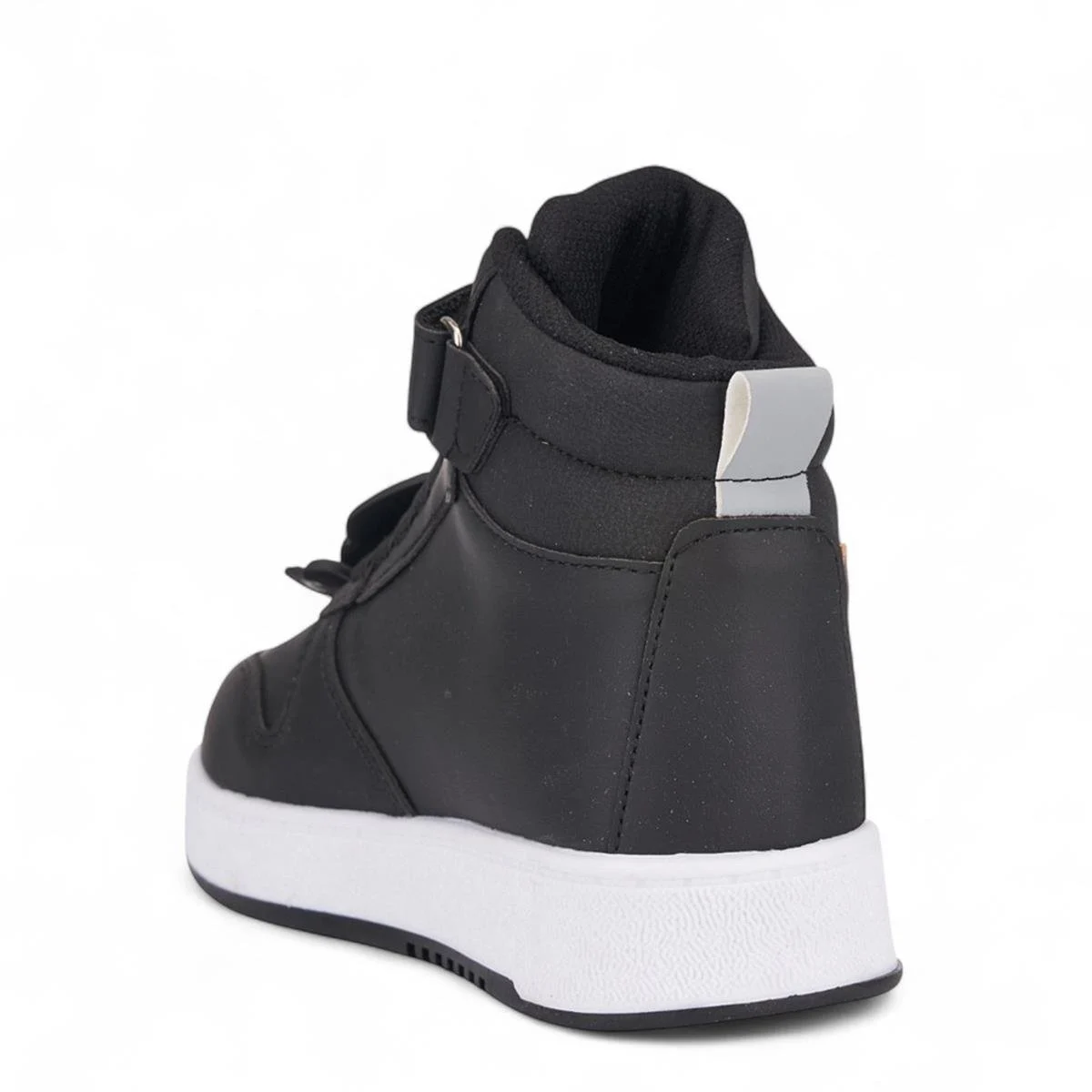 Prokids Erkek Çocuk Siyah Ortopedik Taban Tam Kalıp Suya Dayanıklı Stars Karakterli Sneaker Spor Ayakkabı Prokids Erkek Çocuk Siyah Ortopedik Taban Tam Kalıp Suya Dayanıklı Stars Karakterli Sneaker Spor Ayakkabı