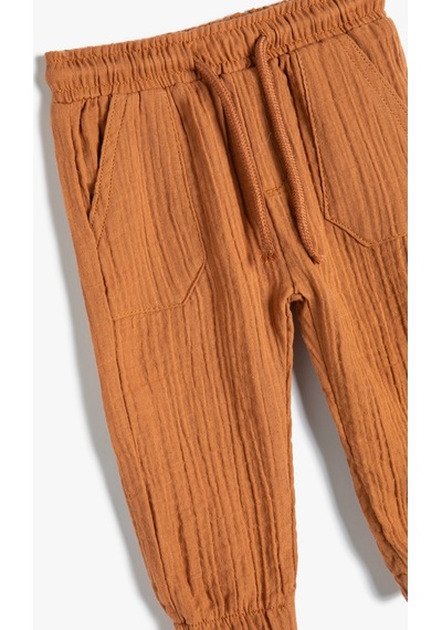 Koton Jogger Pantolon Cep Detaylı Beli Lastikli Dokulu Kiremit 4smb40011tw 4SMB40011TWKM1 Kiremit Koton Jogger Pantolon Cep Detaylı Beli Lastikli Dokulu Kiremit 4smb40011tw 4SMB40011TWKM1 Kiremit