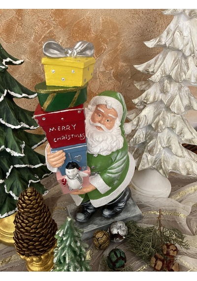 Noel Baba Ve Hediye Kutuları