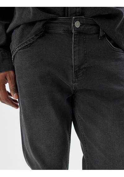 Koton Erkek Jean Pantolon Siyah 5wam40174nd Brad Jean 25ky59001699 Y5901 Siyah