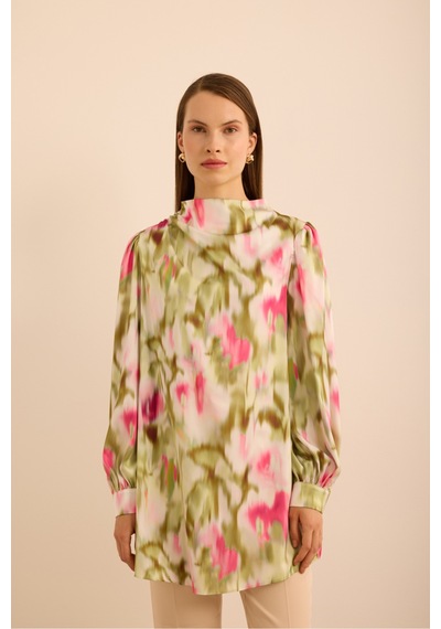 Aker Batik Desenli Dik Yakalı Bluz Pembe Pembe