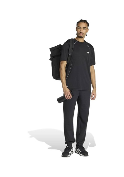 Adidas Erkek T-shirt Tech App Tee Kg1926 Siyah