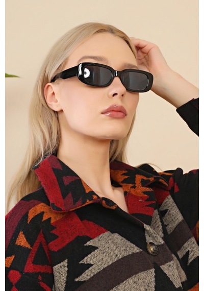 Siyah Chunky Frame Dikdörtgen Kadın Güneş Gözlüğü