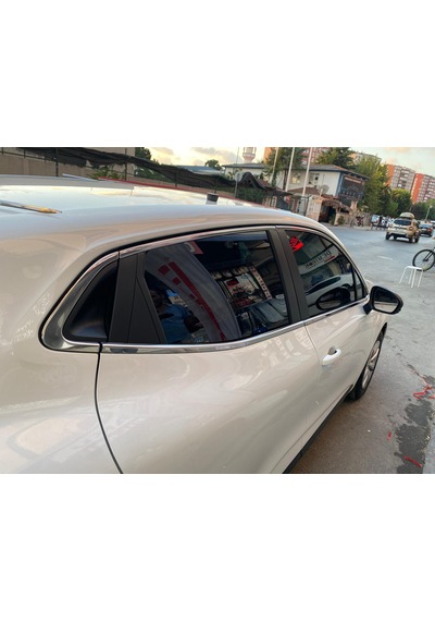Renault Clio 5 Hb Cam Çerçevesi Krom 12 Prç 2019 Snr