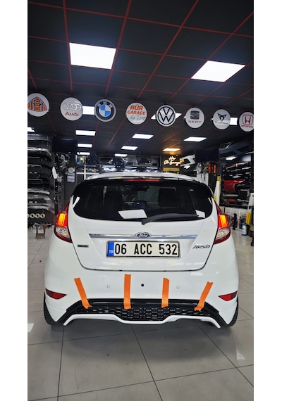 Ford Fiesta 2010-2016 St Arka Tampon Eki Karlık Plastik Boyasız