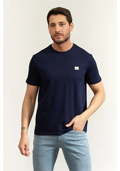 Calvin Klein Erkek Marka Logolu Günlük Kullanıma Uygun Beyaz-lacivert T-shirt Lv04rd248g 2gy Beyaz - Lacivert Calvin Klein Erkek Marka Logolu Günlük Kullanıma Uygun Beyaz-lacivert T-shirt Lv04rd248g 2gy Beyaz - Lacivert